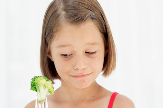 Как заставить детей есть овощи